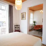 Stanbul House